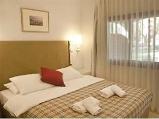 Kibbutz Country Lodging カリア エクステリア 写真